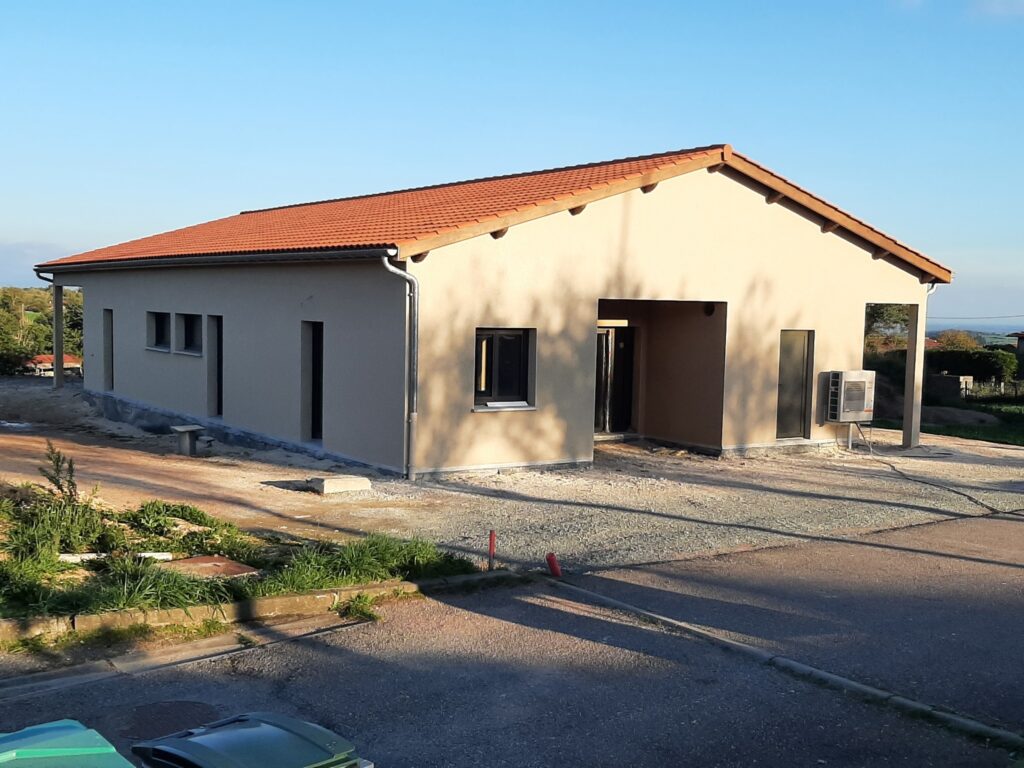 557153553 122190188006790386 7571159618913785827 n